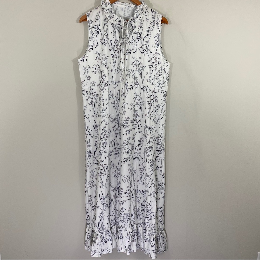 White boho maxi dress with pink/blk floral print